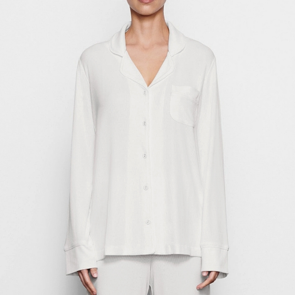 SKIMS Soft Lounge Button Up Pajama Top